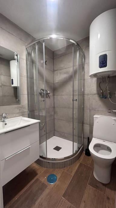 Apartmán Meta Habitat Ramon Lujan B Madrid Exteriér fotografie